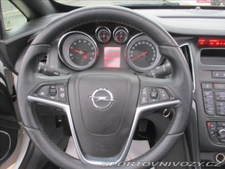 Opel Cascada 1,6 TURBO 125kw Cosmo LED 2013