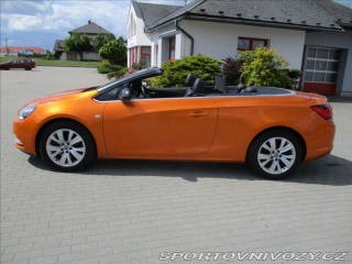 Opel Cascada 1,6 TURBO 125kw Cosmo LED 2013
