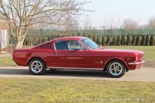 Ford Mustang po komplet renovaci v ČR 1966