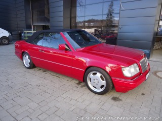 Mercedes-Benz E E200 kabriolet W124
