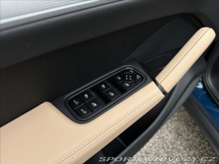 Porsche Cayenne E3 II Coupe Sport Chrono 2024