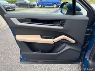 Porsche Cayenne E3 II Coupe Sport Chrono 2024