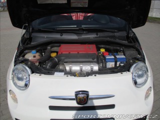 Abarth 500 1,4 T-Jet M 99kw TOP 2011