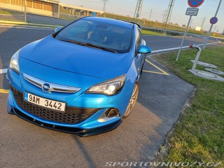Opel Astra OPC