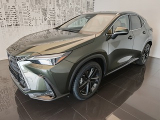 Lexus NX 450h plus 450h+ Executive Plus