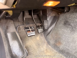 Chevrolet Corvette 5.7 V8 | Manuál 23 560mil 1986