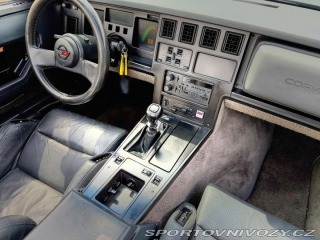 Chevrolet Corvette 5.7 V8 | Manuál 23 560mil 1986