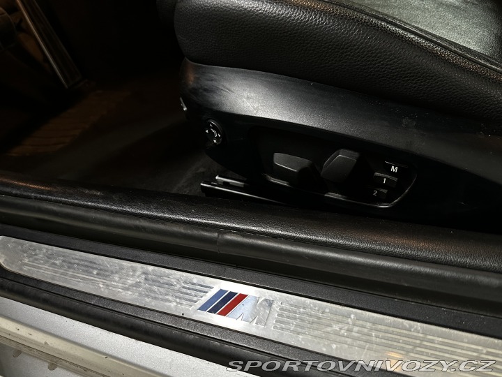 BMW 3 335 is E92 M SPORT origo 2010