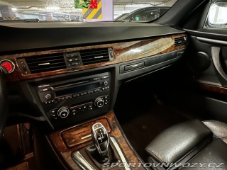 BMW 3 335 is E92 M SPORT origo 2010