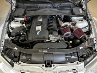 BMW 3 335 is E92 M SPORT origo 2010