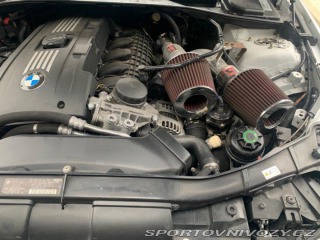 BMW 3 335 is E92 M SPORT origo 2010