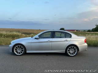 BMW 3 E90 330i 2007
