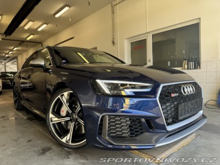 Audi RS4 B9 DYNAMIC & CARBON PAKET 2018