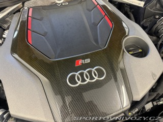 Audi RS4 B9 DYNAMIC & CARBON PAKET 2018
