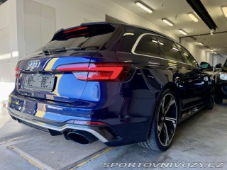 Audi RS4 B9 DYNAMIC & CARBON PAKET 2018